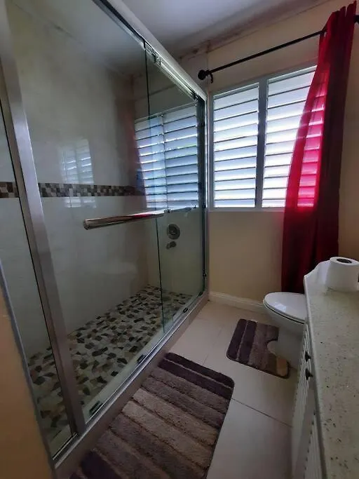 Casa de Férias The Palms-Clearwater Blue Getaway Vila Banks